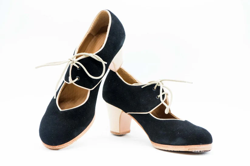 1tientos.n 36.antenegroconribetepielbeige.taconn 0barnizado 5 Ff2f2079 D4f3 4fbb A746 C29d93f4f2dd