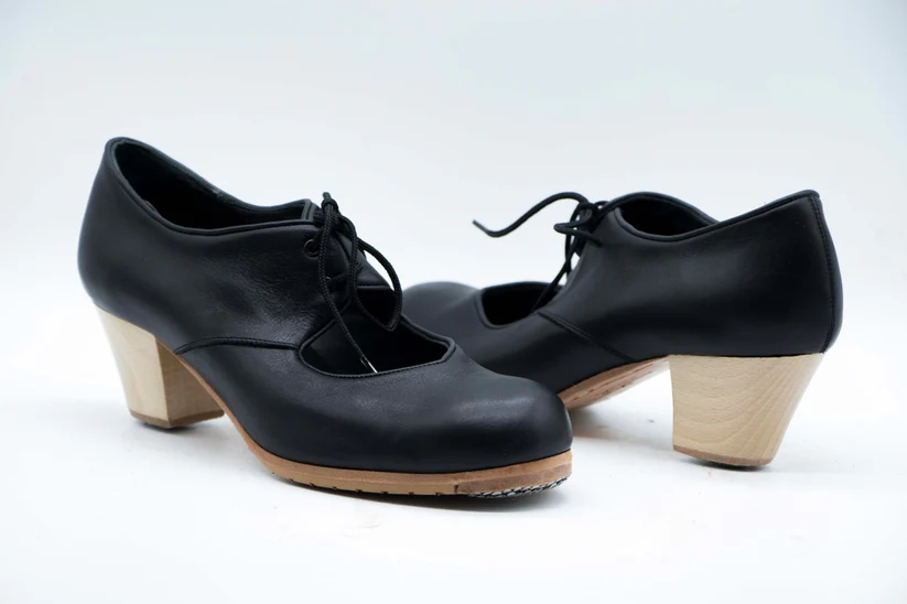 2embrujo.n 38 5.pielnegro.taconcubanobarnizado 4