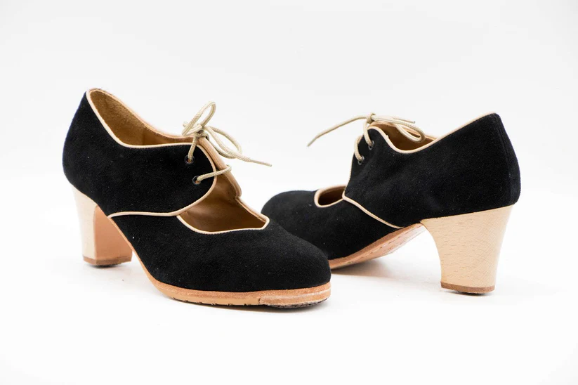 2tientos.n 36.antenegroconribetepielbeige.taconn 0barnizado 4 9ec63c03 5f5e 460d 8115 085322f84241