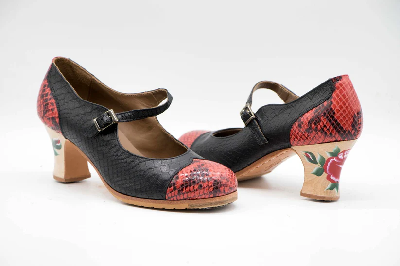 2valencia.n 37.coconegroyserpienterojaynegra.taconsemicarreteflorpintadabarnizado 4