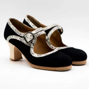 Cana.n 35 5.antenegroypielespecial.taconsemicarretebarnizado