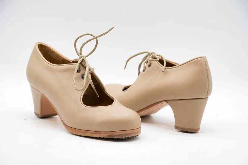 Embrujo.n 34 5.pielbeige.taconn10forrado 2 3ad31e2a 8d6f 4b8f B5d7 62bb518428fb